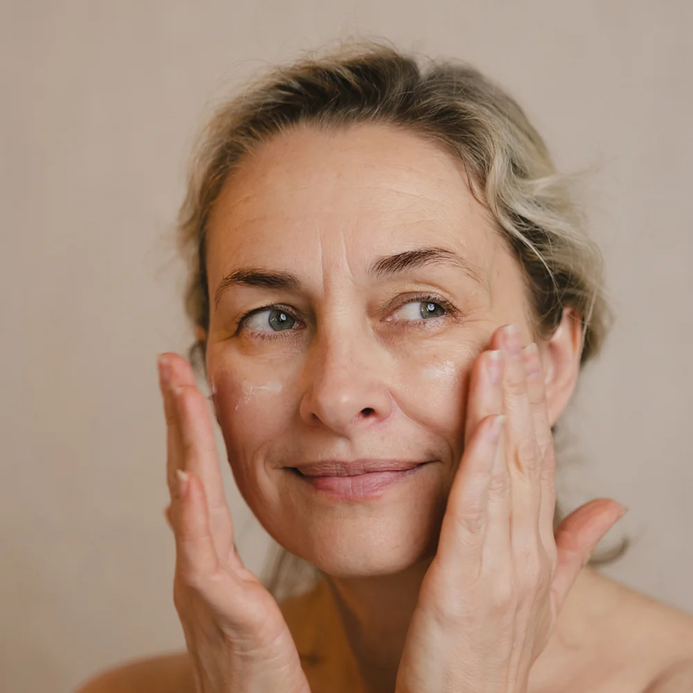 Age Resilience Facial Serum - Image 3