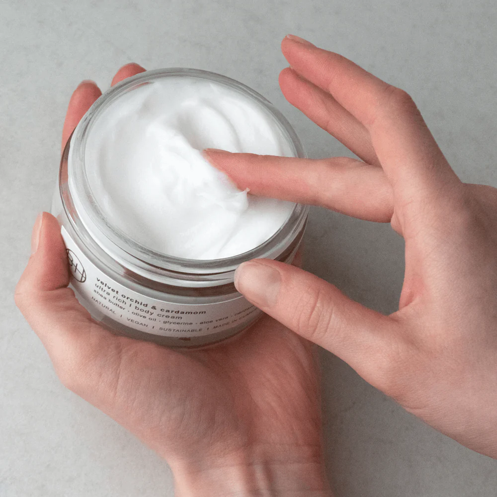 Velvet Orchid & Cardamom Body Cream - Image 2