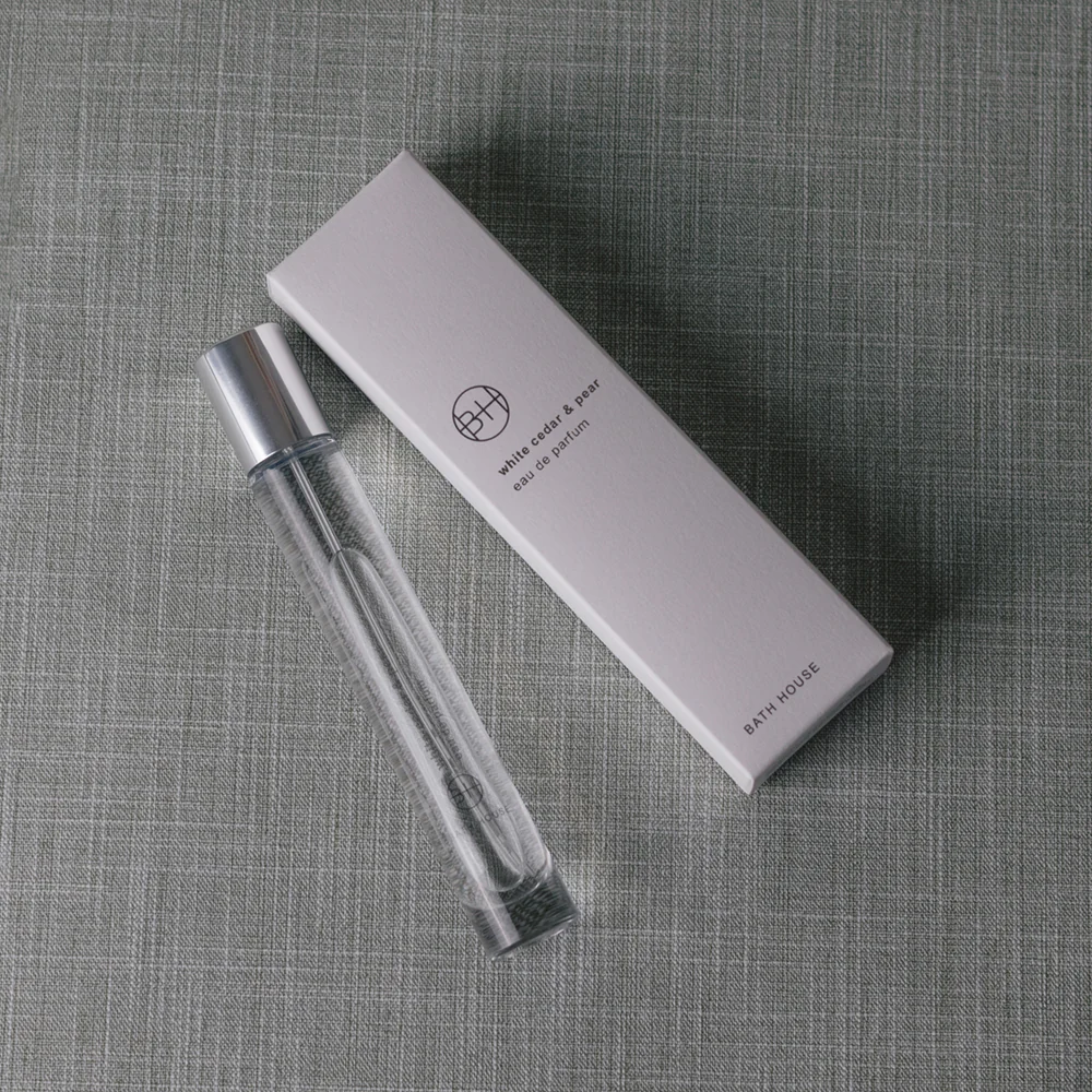 White Cedar & Pear Eau De Parfum - Image 2